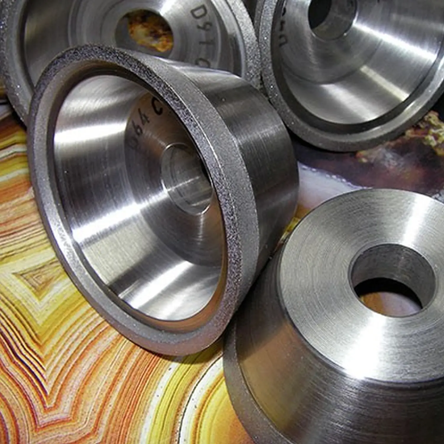 HAHN - Diamanttechnologie - Diamantwerkzeuge - Topfschleifscheiben